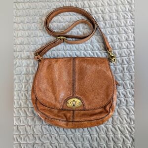 Fossil Genuine Leather Brown Crossbody Bag Adjustable Strap Pockets 8x9x2